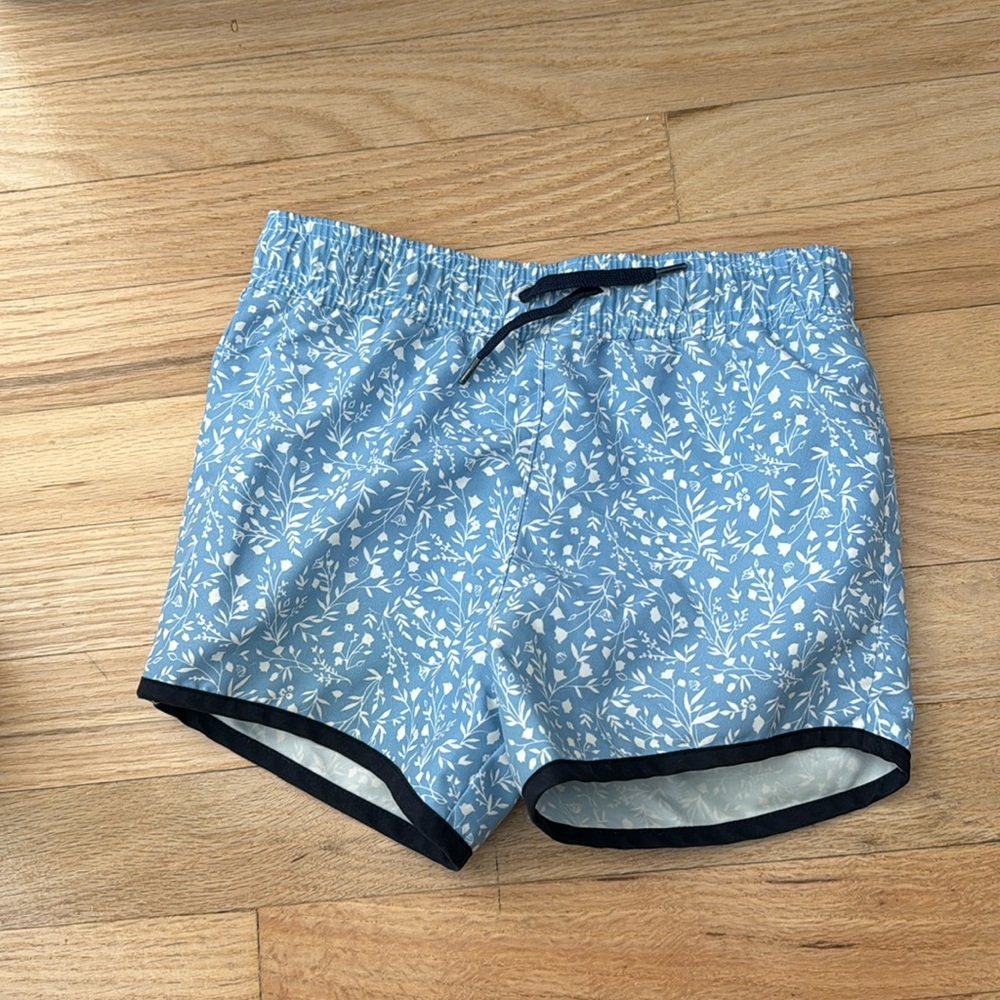 Minnow x crew 5/6t boys swim trunks. Like new condition.